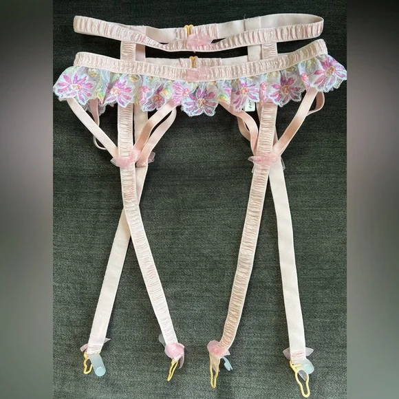 For Love and Lemons Pink Floral April Bloom Garter Belt - Picture 4 of 9